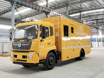 工程救險(xiǎn)車