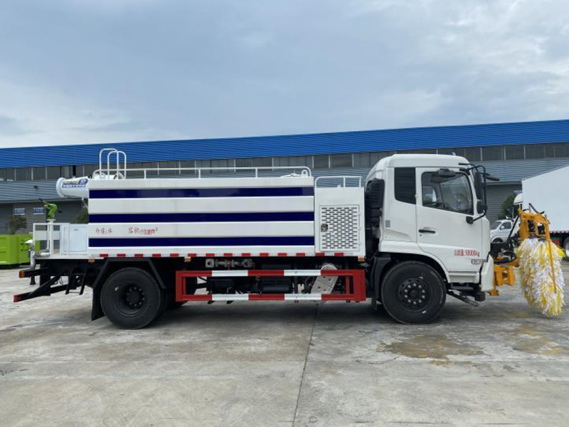 方罐-東風天錦城市清洗車