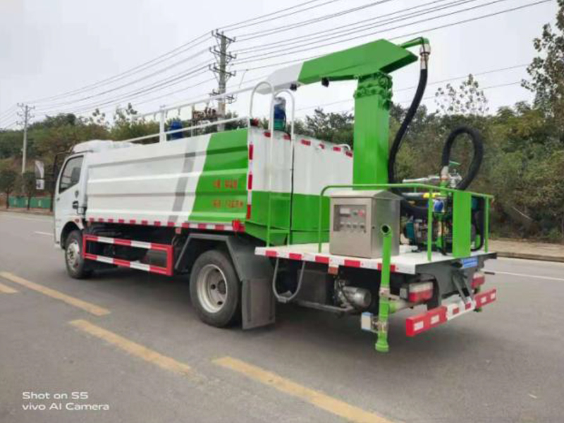 F7--云內170馬力鐵路抑塵車