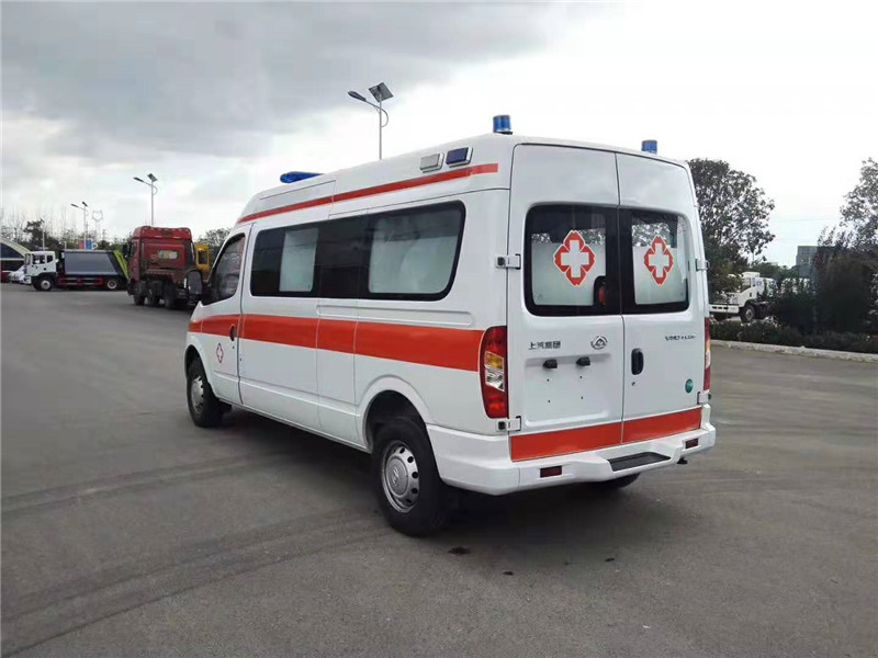 上汽大通V80長軸中頂救護車(柴油版)